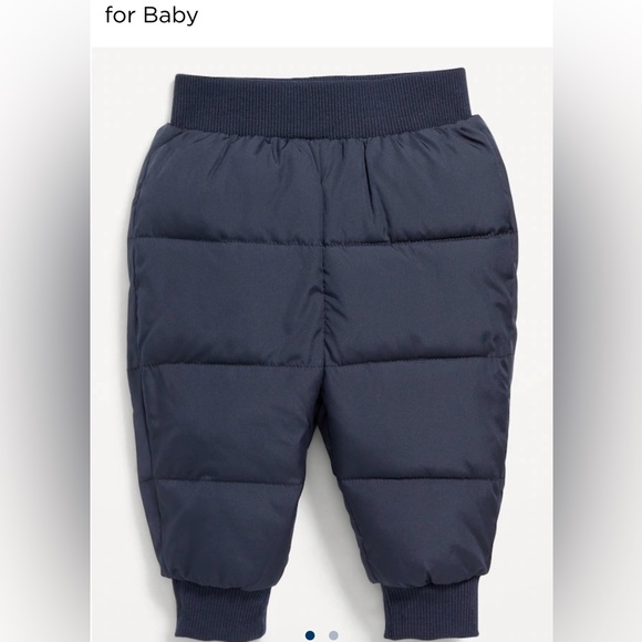 Old navy two piece snow suit, size 6-12 months - Picture 3 of 5